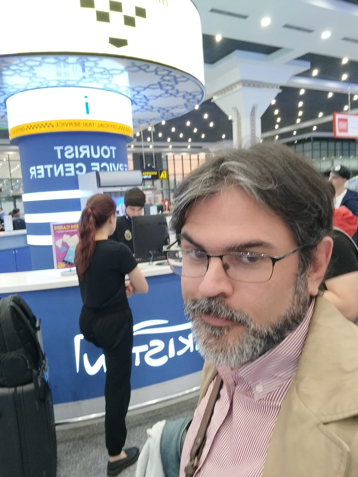 <b>Jordi Bosch</b>-Moscow - Rússia<BR>Vivint i treballant amb els russos, he après a veure el món des d'una altra perspectiva i he après a ser ambiciós. I veient com els italians venien als supermercats a preu d'or el 